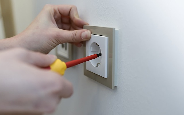Elektro­installation bei Elektrotechnik Roland Friedrich in Freital