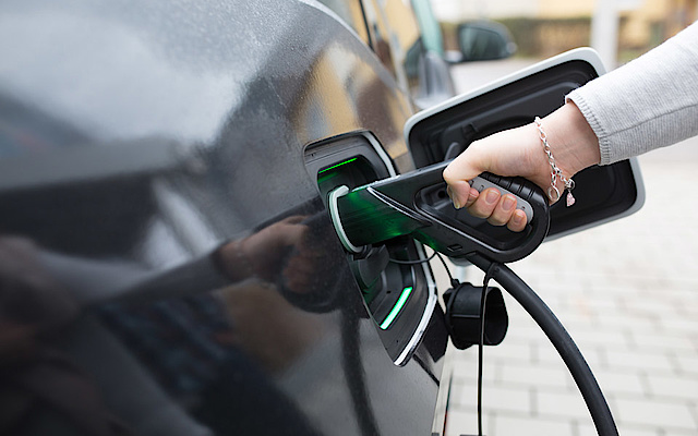 Elektro­mobilität bei Elektrotechnik Roland Friedrich in Freital