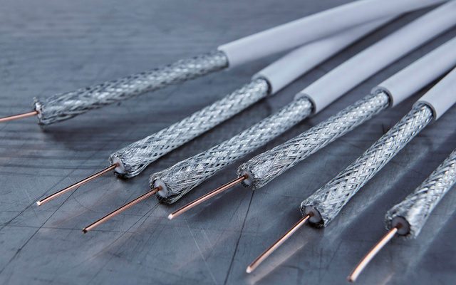 Kabel- und Steckverbinder bei Elektrotechnik Roland Friedrich in Freital