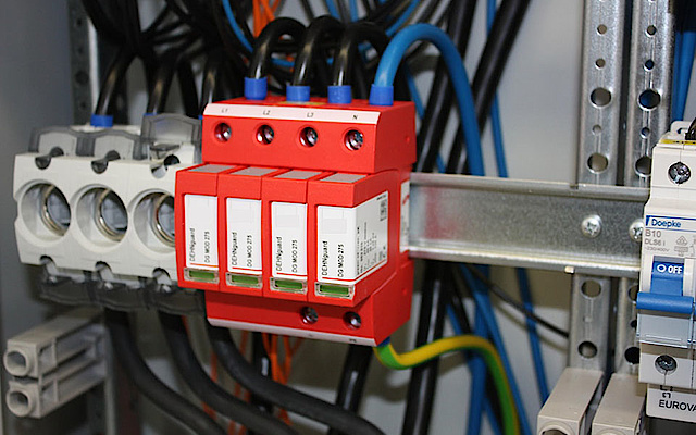 Über­spannungs­schutz bei Elektrotechnik Roland Friedrich in Freital